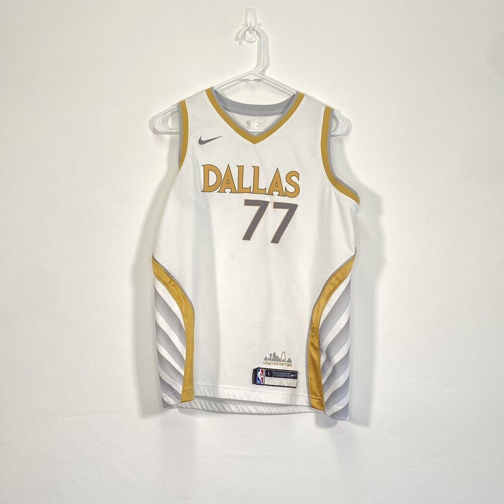 Luka Doncic Dallas Mavericks Jersey YOUTH Large 16/18 #77 Nike City Edition